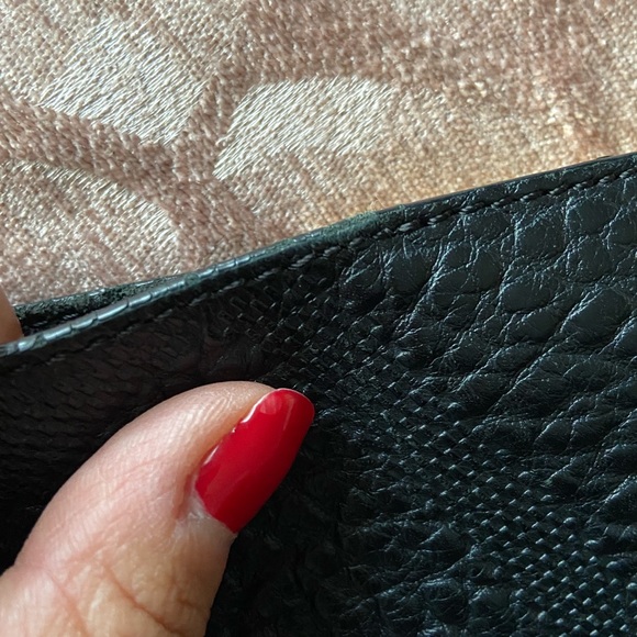 BURBERRY ROMANIA BLACK LEATHER TOTE - Picture 10 of 16